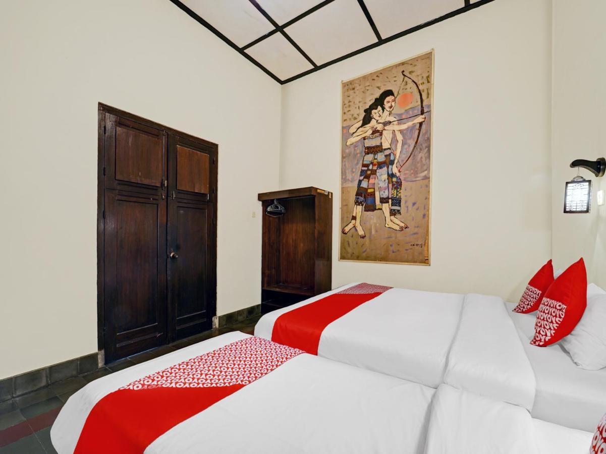 Oyo 90676 Oryza Hotel Yogyakarta Ngoại thất bức ảnh